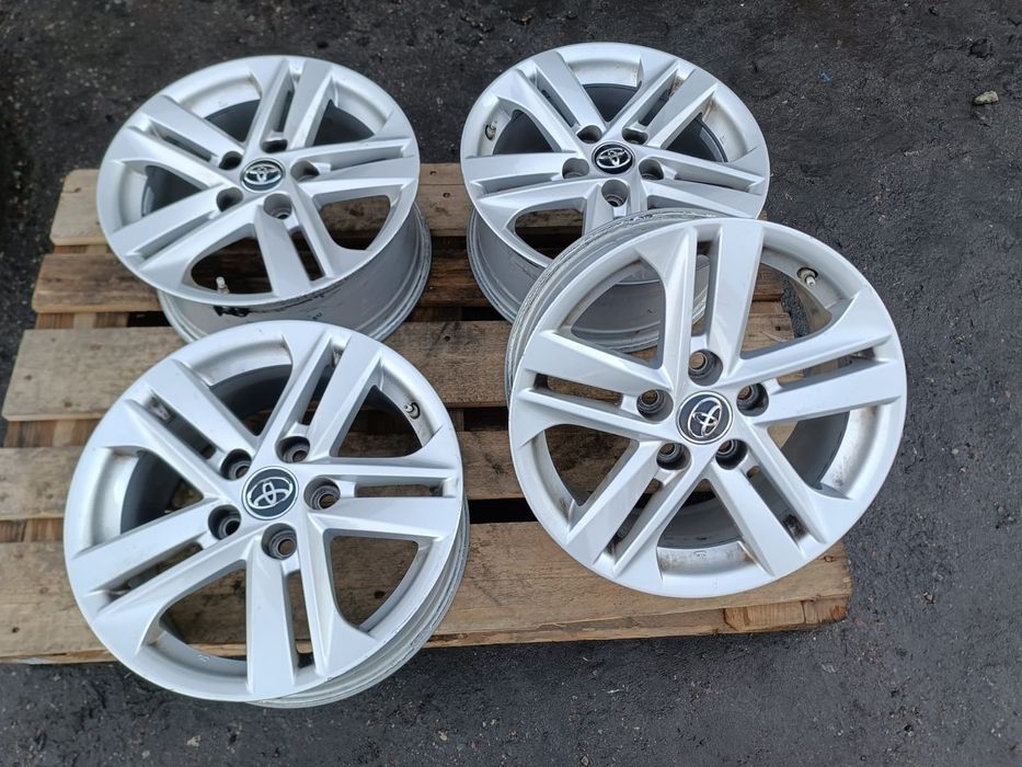 Alufelgi 16 Toyota Corolla XII 5x114,3 Suzuki Swace TPMS ET40