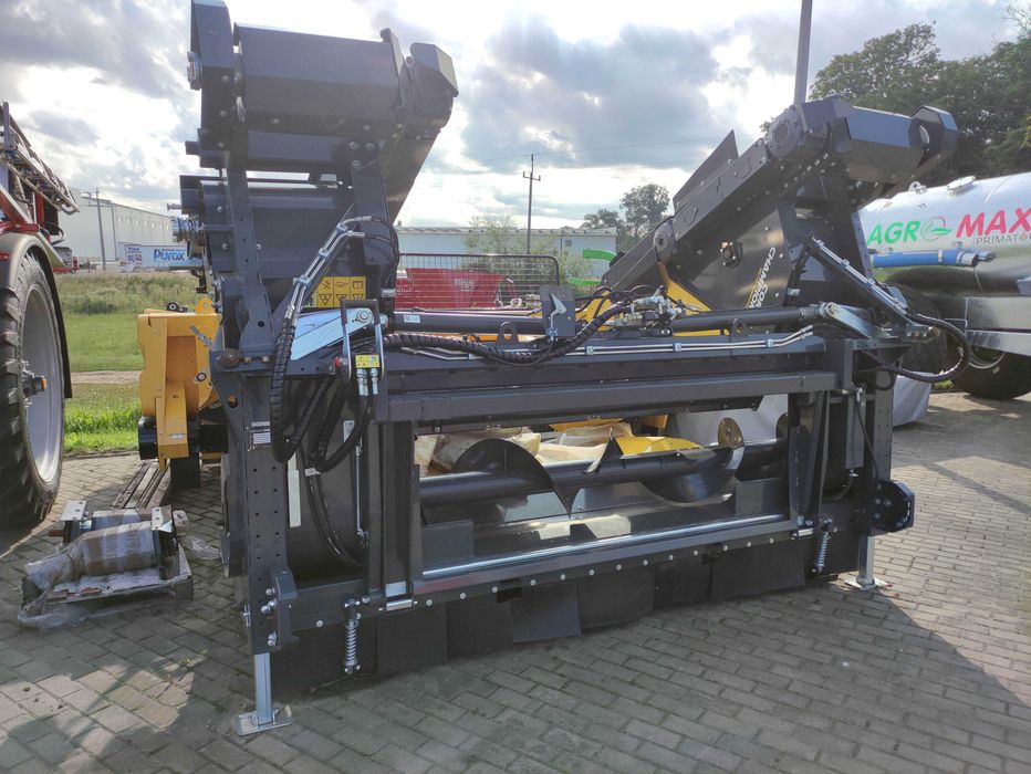 Przystawka do kukurydzy 6-rzędowa do TC CX New Holland ZIEGLER