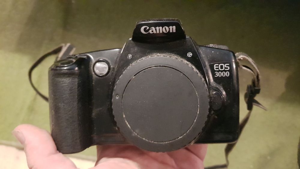 Canon eos3000 tylko body