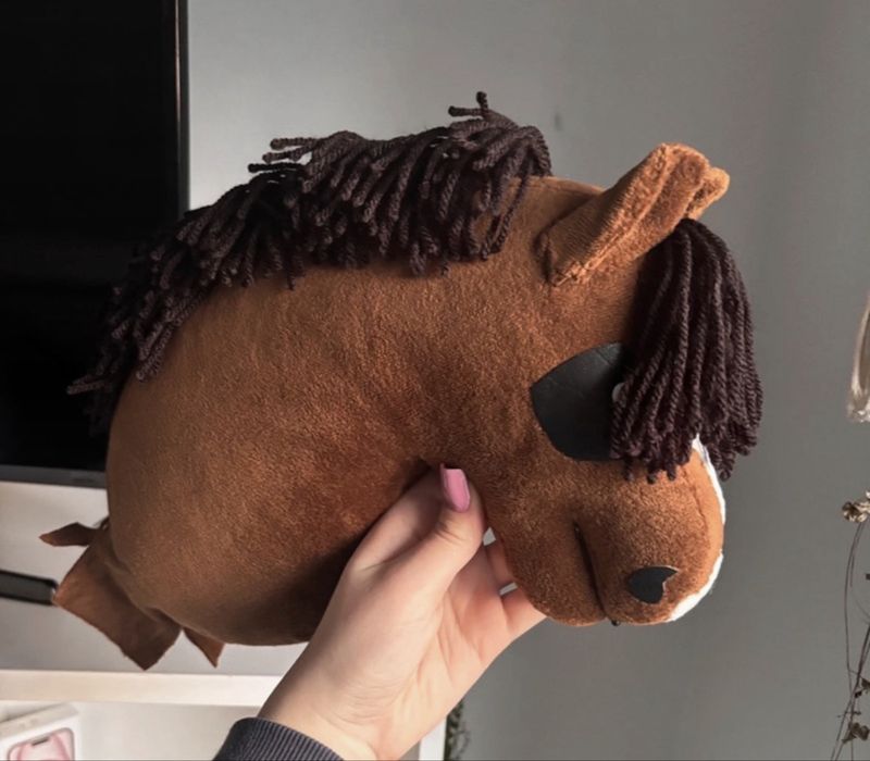 piekny hobby horse A4