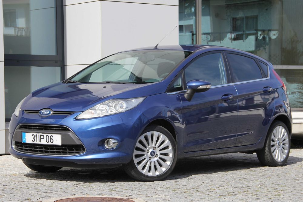 Ford Fiesta 1.25 Titanium - Desde 53€/mês;
