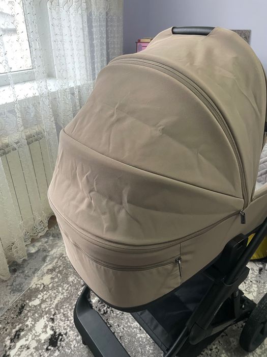 Продається коляска 2в1  CARRELLO Sigma у хорошому стані.