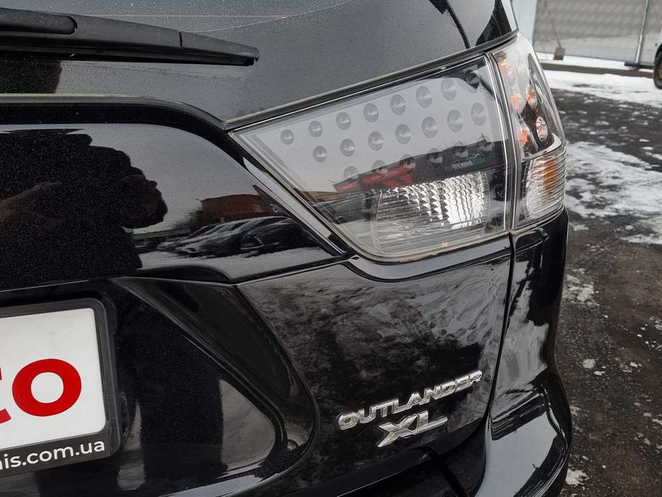 Продам  Mitsubishi Outlander XL 2008. Можна в розстрочку, під викуп.
