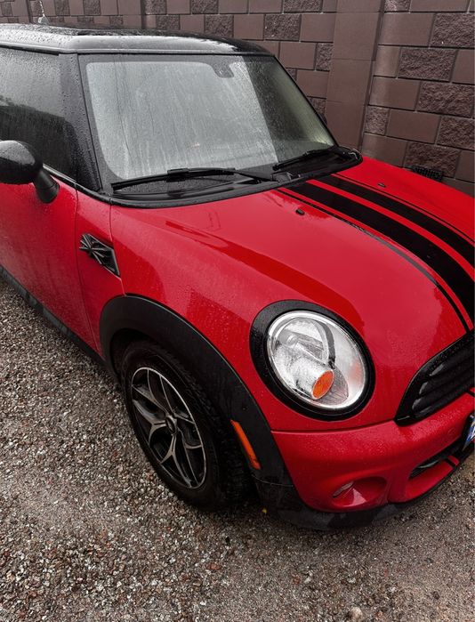Продам в гарному стані Mini