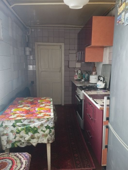 Продам будинок в м. Карлівка