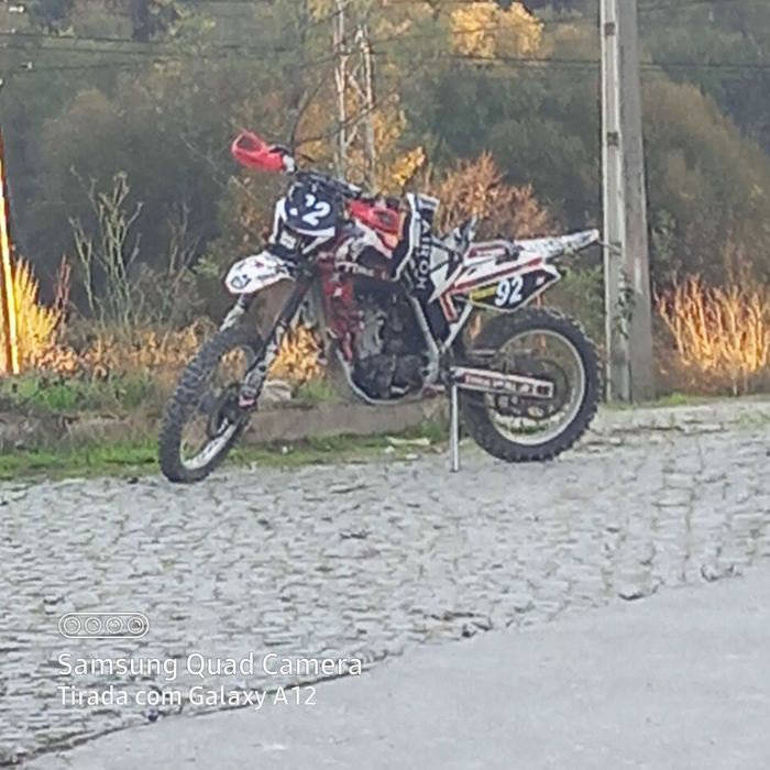 Vendo husqvarna 250