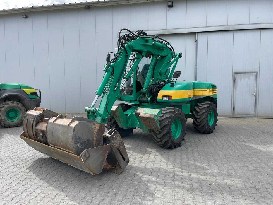 Mecalac 12 MTX 2013 rok zestaw osprzętu