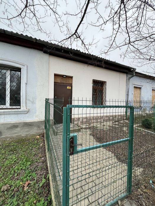 В Продажу приміщення в Центрі з ремонтом