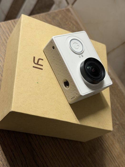 Kamerka Xiaomi Yi Lite Stan Idelany Bogaty Zestaw