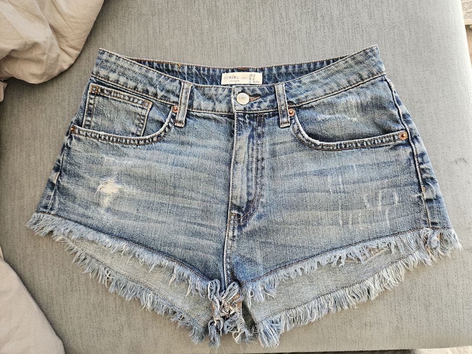 Szorty jeansowe Denim by Lindex.  Rozmiar 38