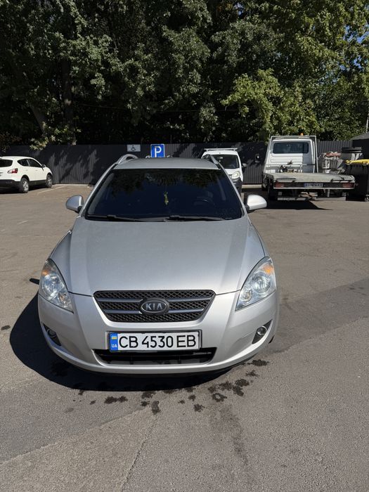 Продам Kia Ceed 2008 1.6 CRDi ( 115 к.с.)