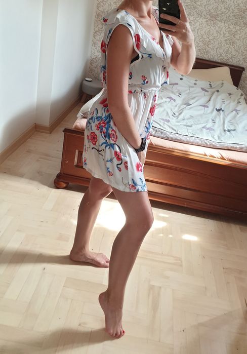 Letnia sukienka w kwiaty