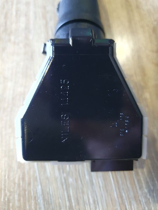 Перемикач поворотів Nissan Note, Tilda, Qashqai