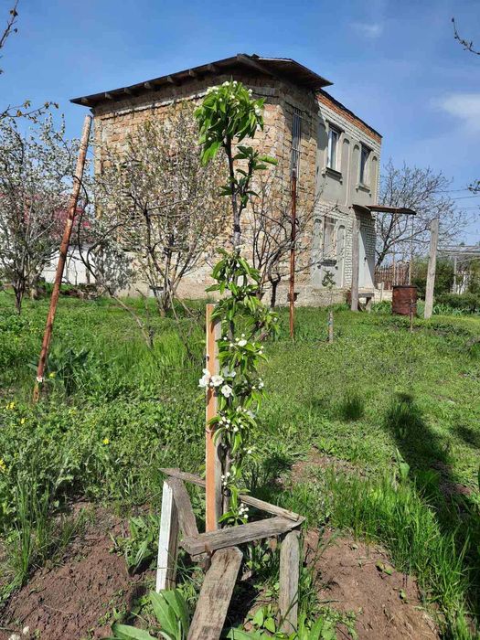 Продам капитальный дом дача ( Светлое )