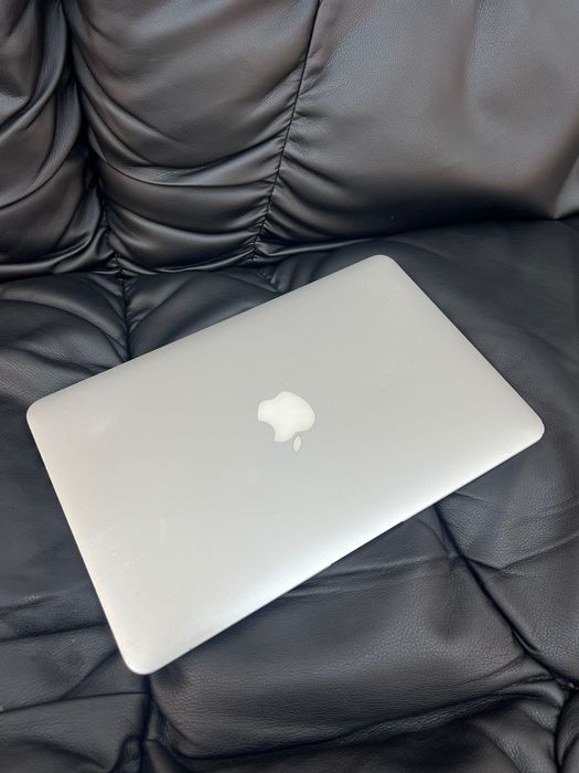 MacBook Air 11 2011 A1370