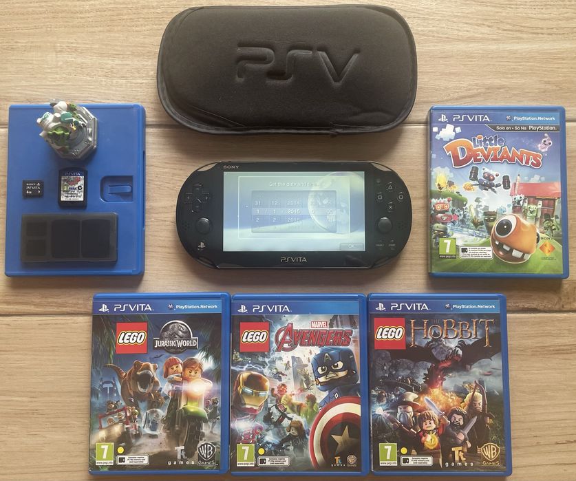PS Vita Piano Black (My Lego Edition) + Extras