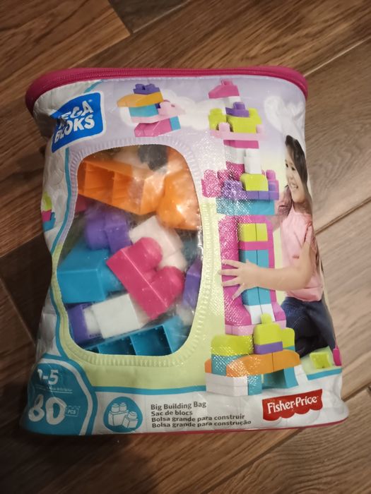 Zestaw zabawek - wieża z kulkami, skoczek oraz klocki Mega Bloks