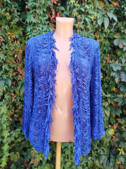 Niebieski sweter ażurowy, narzutka rozpinana, rozmiar uniwersalny