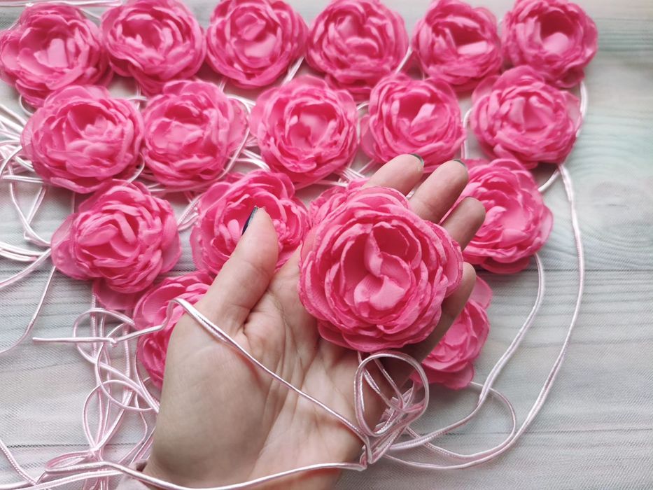 Чокери на шию Троянда