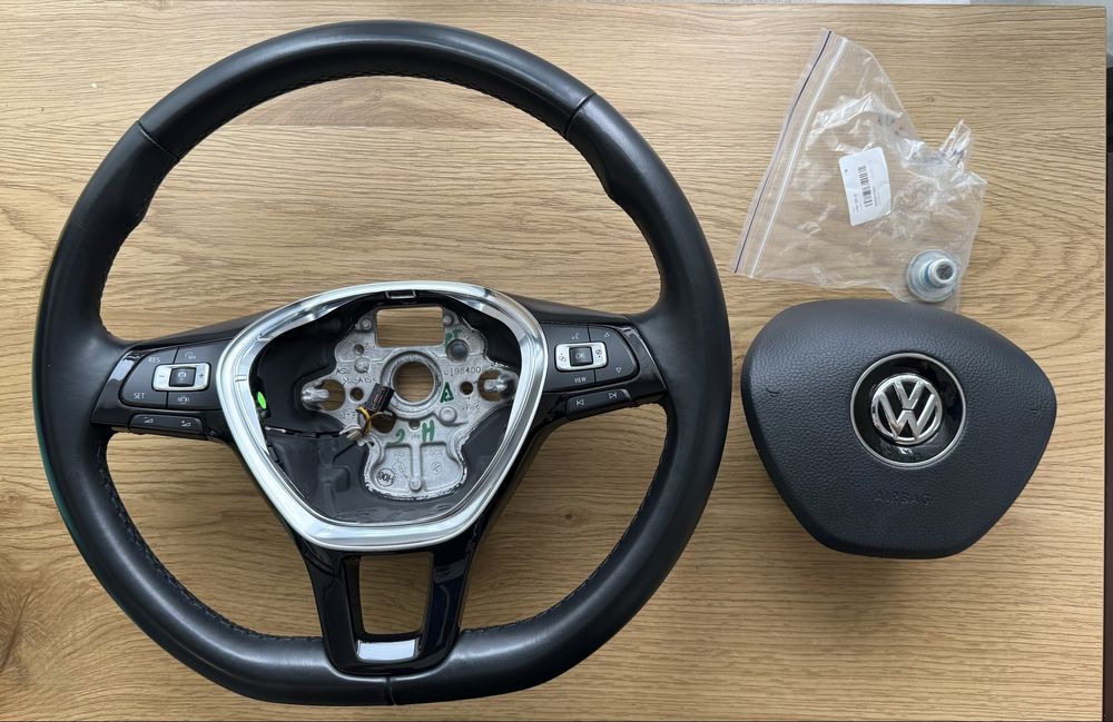 Кермо Volkswagen 5G0419091BJE74