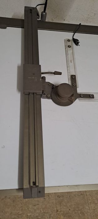 Estirador de Desenho Molin