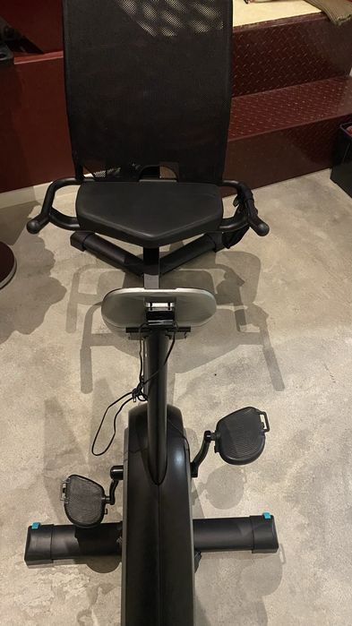 Bicicleta estática Decathlon - e seat com bluetooth