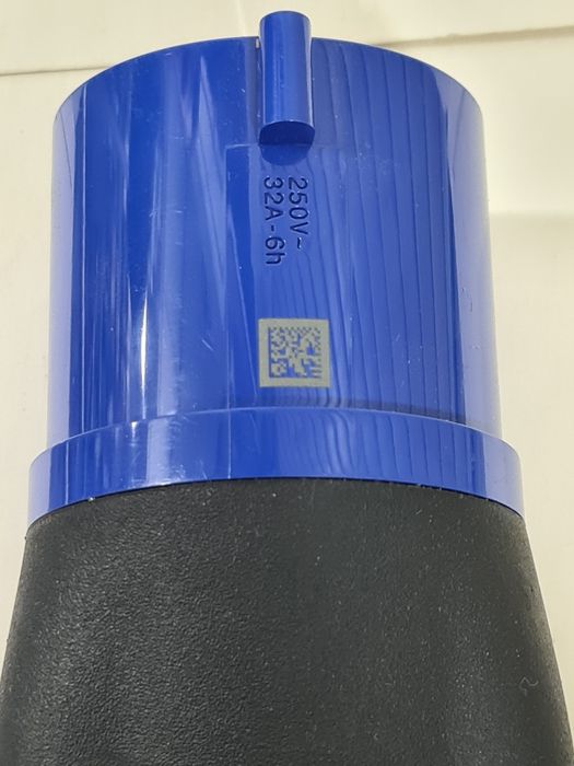 Адаптер зарядного устройства Tesla