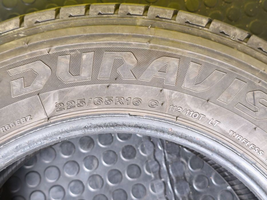 2x Pneus Bridgestone 225 65 R16 C