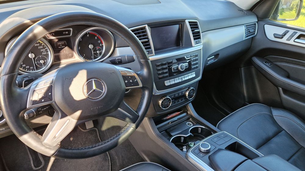 Mercedes Benz ML 359 BlueTec 4 Matic