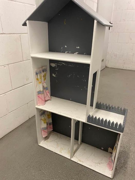 Domek duY dla lekek do ek szafka polka