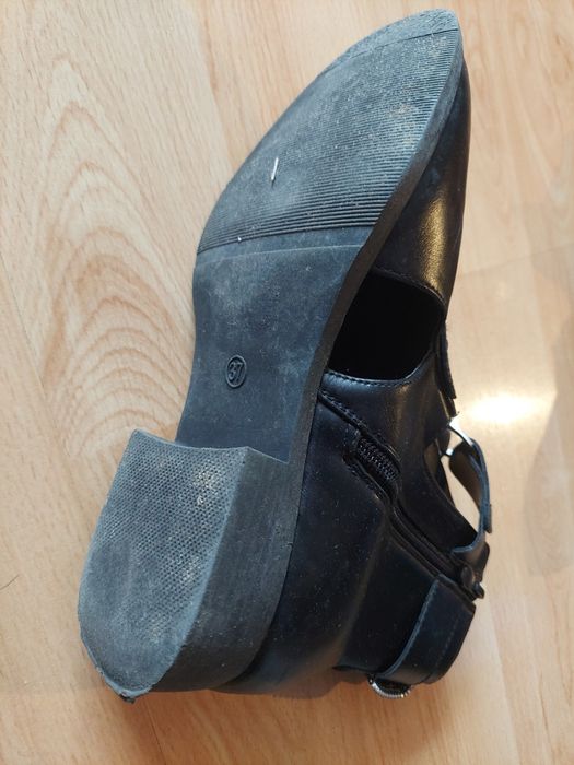 botki | sztyblety | minićwieki | paski | klamry | gothic | goth