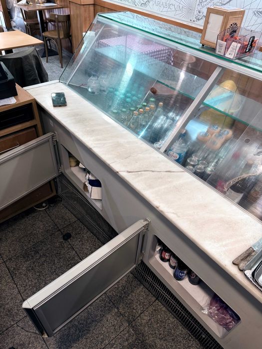 Vitrine Refrigerada Profissional