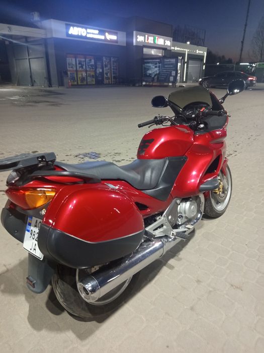 Honda NT 650 Deauville