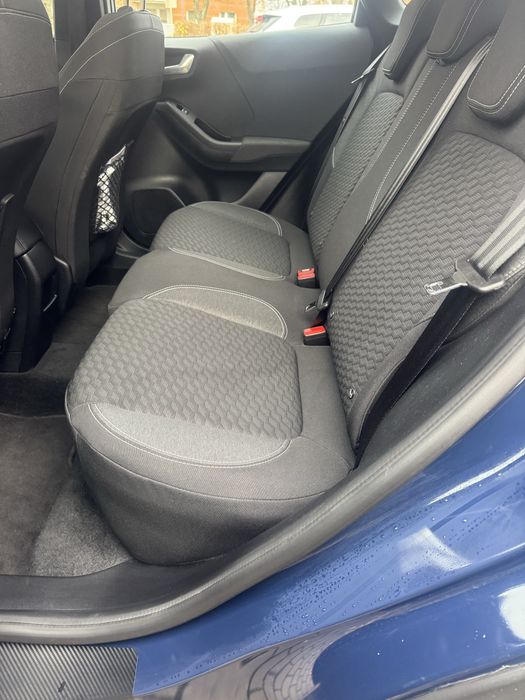 Sprzedam zadbany Ford Puma granatowy