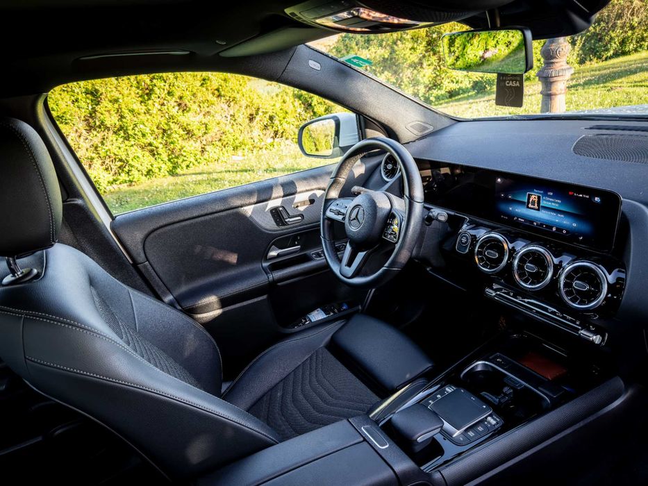 Mercedes GLA250e - 2022 - Híbrido Plug-in - IVA dedutível