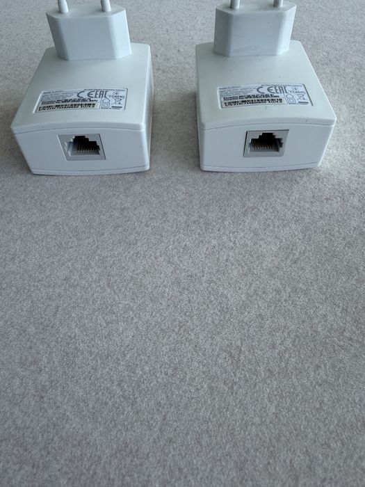 Powerline TP-LINK адаптер TL-PA7017KIT AV1000