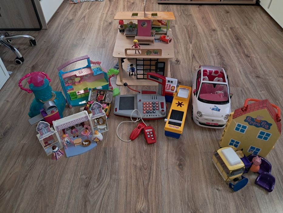 Zabawki,puzzle,domki