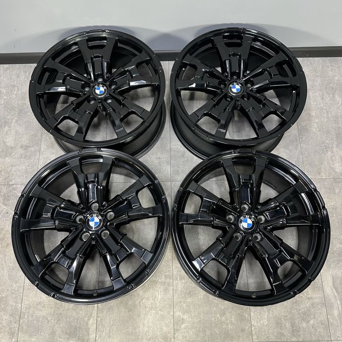 Оригінальні диски BMW IX3, X3 5x112 8J R19. BMW 6895627