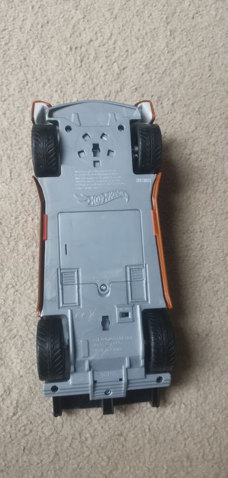 Auto Hot Wheels duże