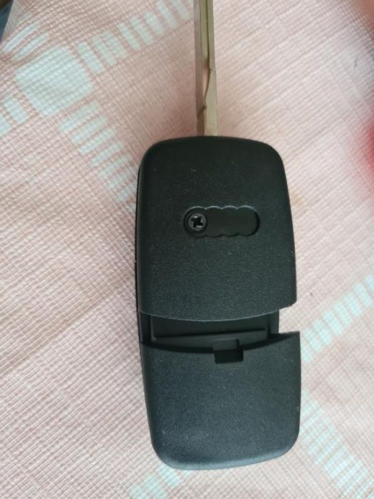 Carcaça para comando de AUDI de 2 Botões, Pilha 2032