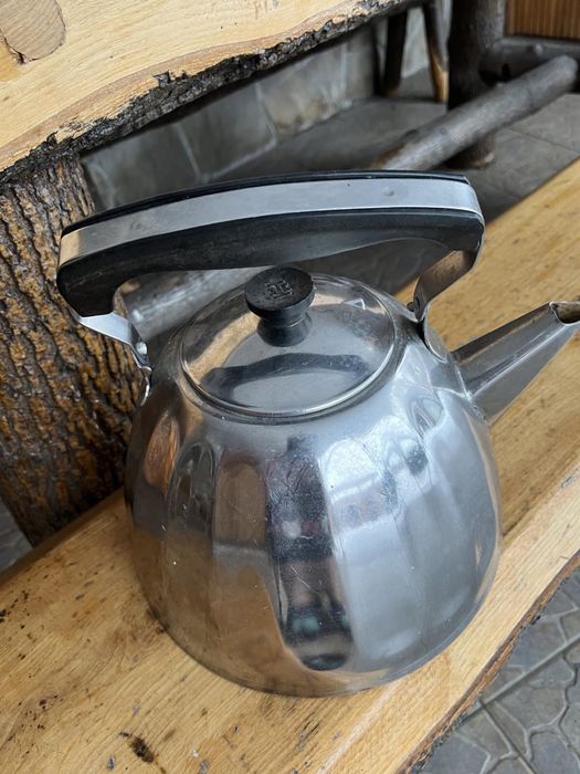Великий чайник 4 л из нержавеющий сталі ,часів ссср