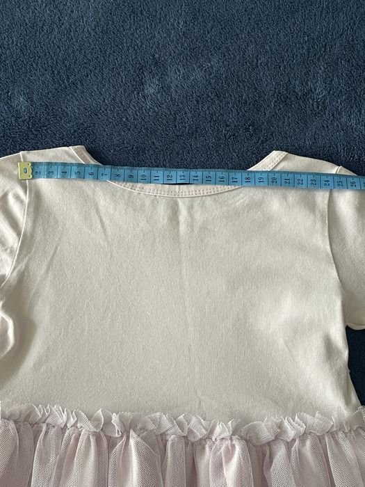 Ніжна сукня фірми H&M на зріст 92 см