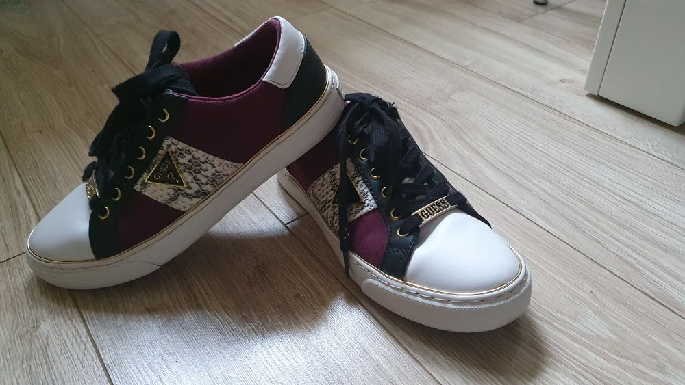 Sprzedam buty fitmy guess