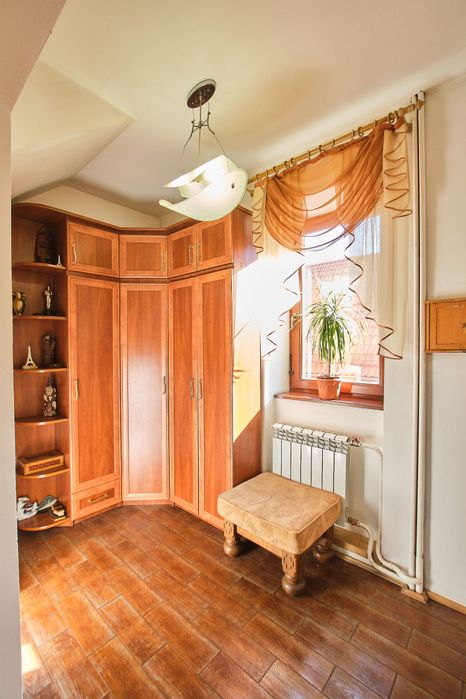 Будинок у Карпатах