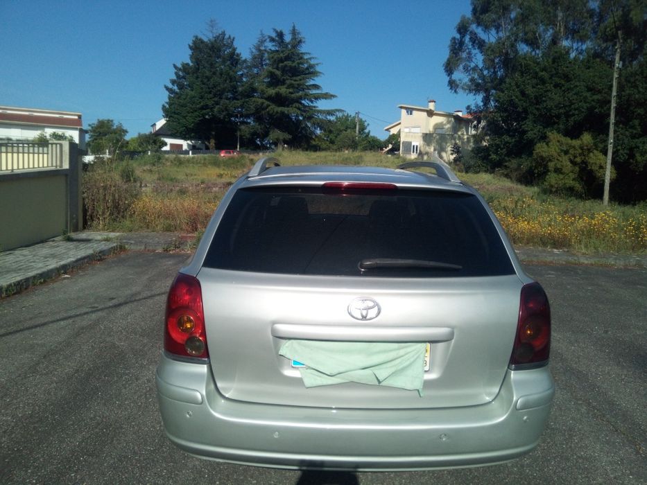 Vendo Toyota Avensis