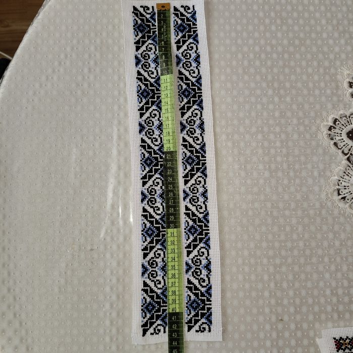 Вишиті вставки чоловічі