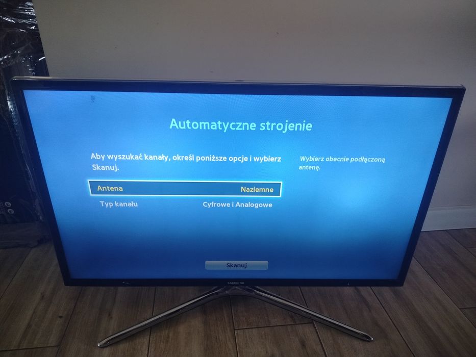 Telewizor Samsung  32" UE32F6400AW