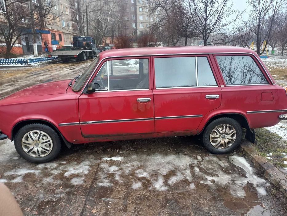Продается ваз 2102