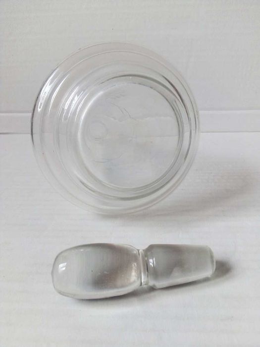 szklana karafka vintage art deco