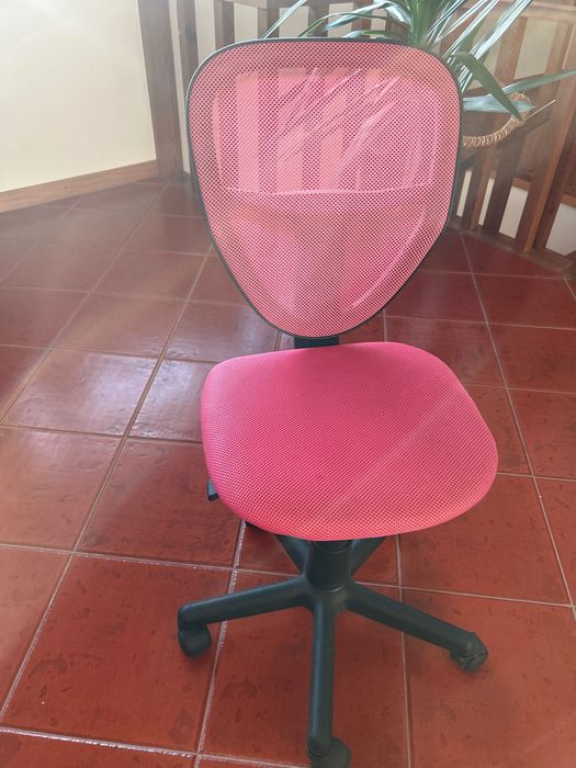 Cadeira de escritório menina